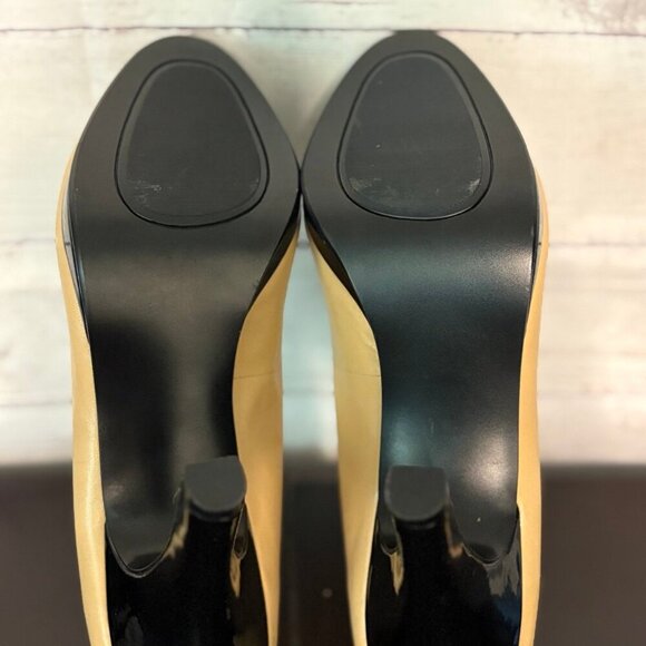 NWOB Alfani Cream Black Almond Toe 4" Heel Size 10 - Picture 5 of 6